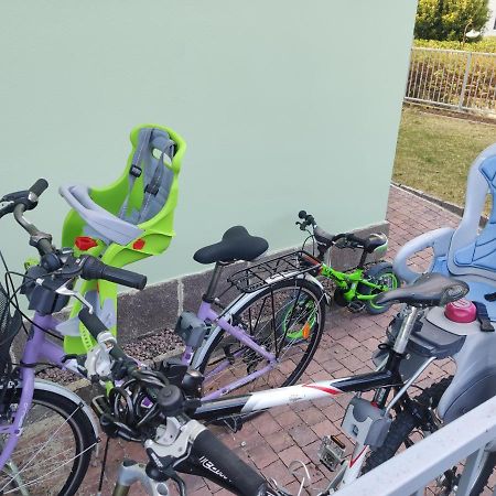 Family Garden Apartment リーヴァ・デル・ガルダ エクステリア 写真